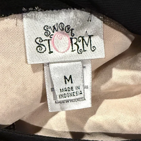 Sweet Storm Black Lace Midi Dress with Cream Underlay - Picture 4 of 5